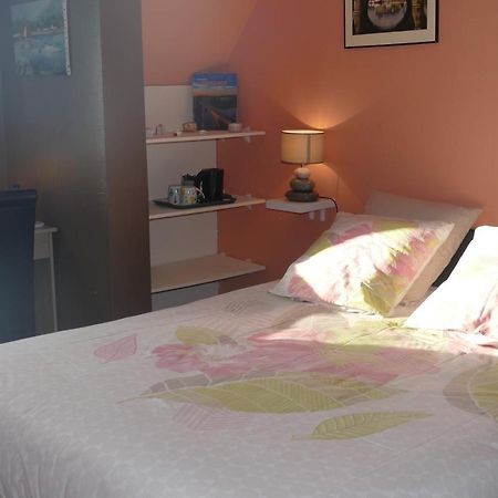 La Vie Au Roze Hotel Queven Exterior photo
